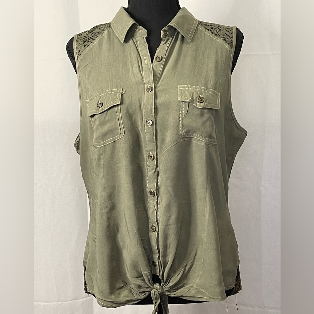 Maurices top with embroidered see through back